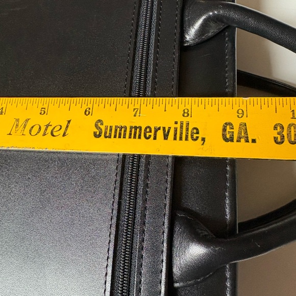 Franklin Covey Black Leather Planner / Organizer Bag - Picture 13 of 15